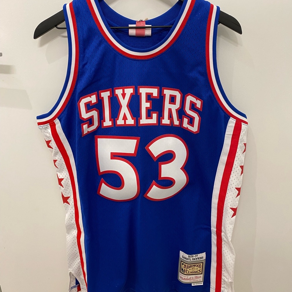 BRAND NEW - Mitchell & Ness Philadelphia 76ers Jersey Size L Darryl Dawkins #53